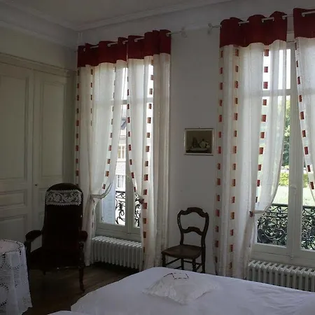 D'hotes L'ambroise Frühstückspension