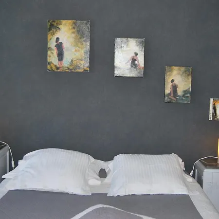 Frühstückspension D'hotes L'ambroise Troyes